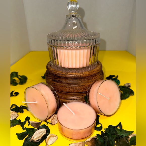 Pear Knockout Set, Fuzzy Patchouli, and White Pumpkin Mahogany. - Picture 3 of 7